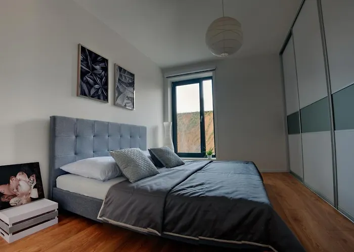 Appartamento Kmeťova So Súkromným Parkovaním Zdarma, 5 Min Pešo Do Centra